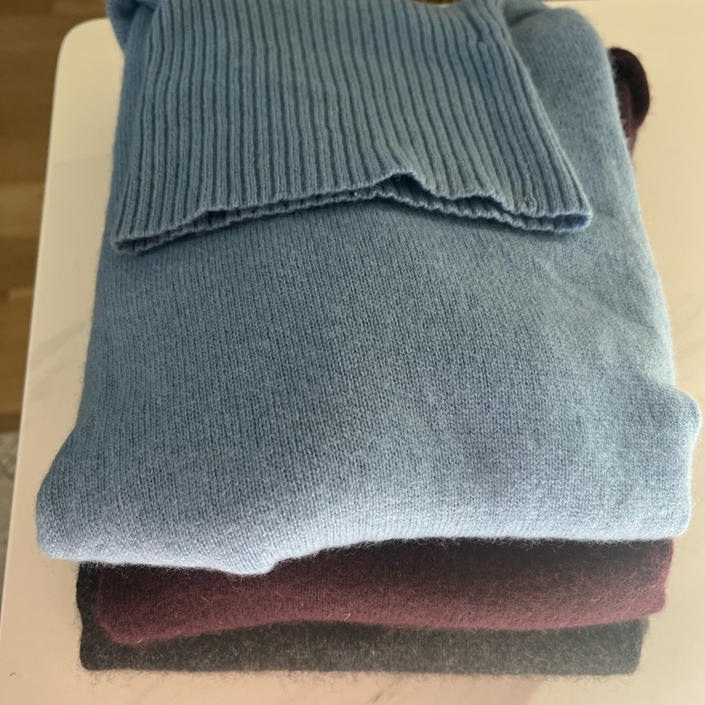 Lot/Bundle of 3 Ann Taylor Cashmere Turtlenecks - Size XSP